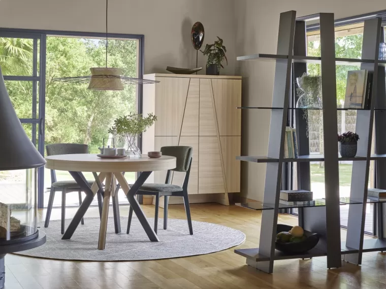 Vaisselier Arco en coloris chêne structuré