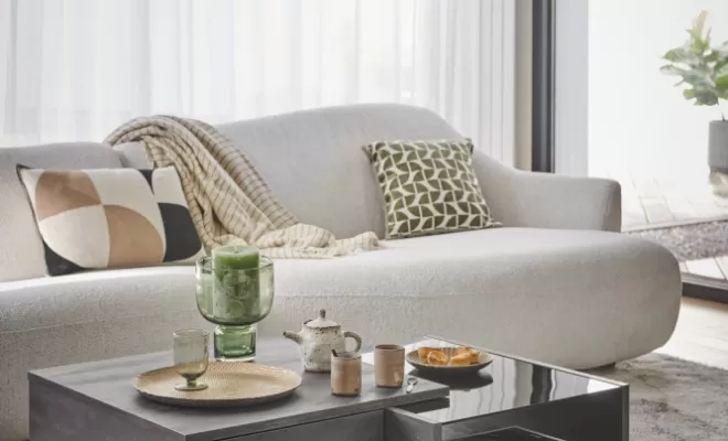 Table basse audace finition cendré avec plateau en verre trempé noir et tiroir de rangement