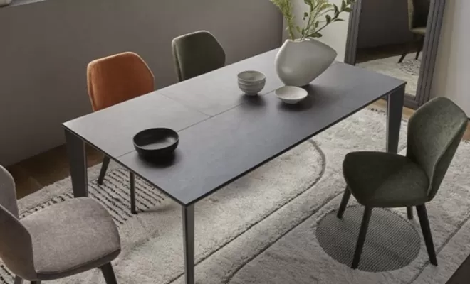 Vase white s et M et coupe de table et tapis