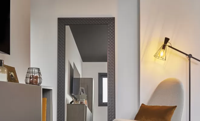 Miroir cadre sculpte et lampadaire Christy noir