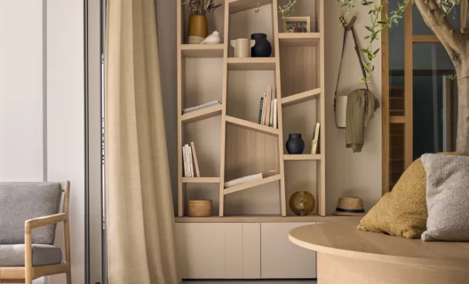 Aménagement bibliothèque alvéa et rangement porte imagine en chêne structuré et grège 