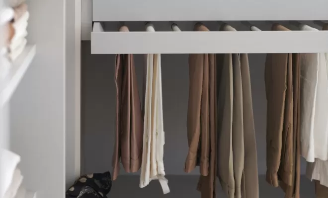 Option porte-pantalons