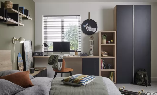 dressing personnalisé avec bureau en chêne du bocage et noir