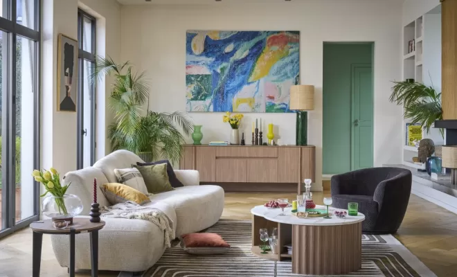 table basse Cannela pied noyer et plateau marbré blanc venato