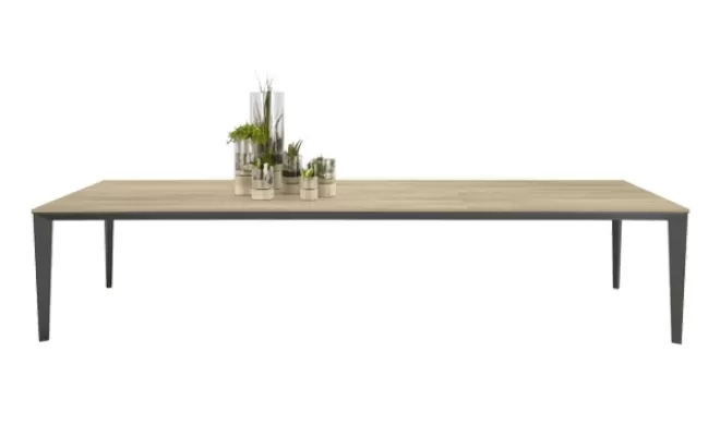 Tables, Sainte-Eulalie, JTLC Distribution